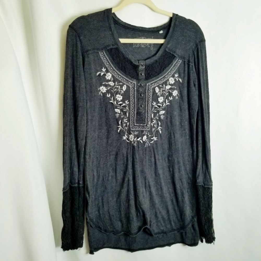 Panhandle Embroidered Long Accent‎ sleeve tee lace pearl snap buttons size XL